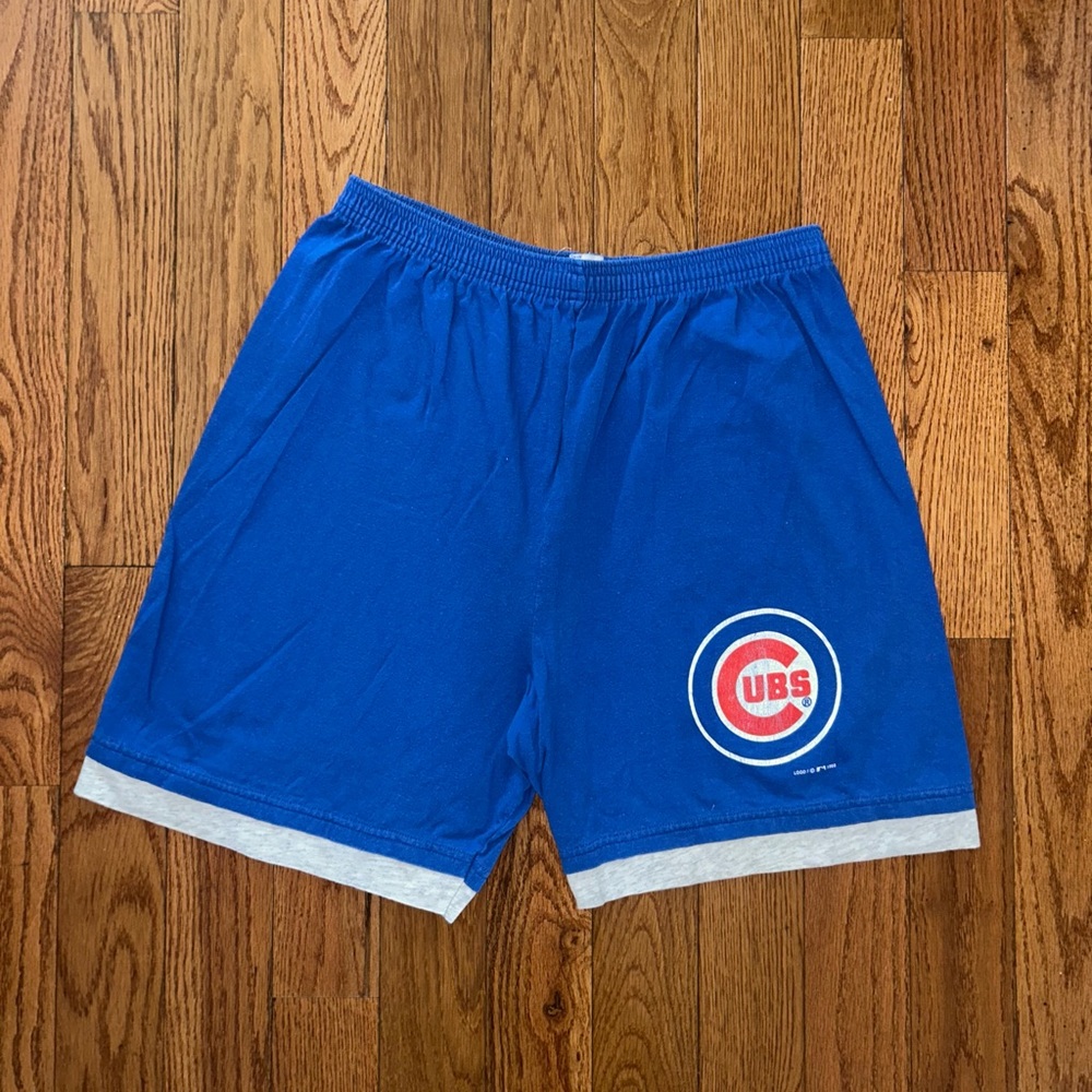 Chicago Cubs 1998 Logo 7 Shorts Size XL